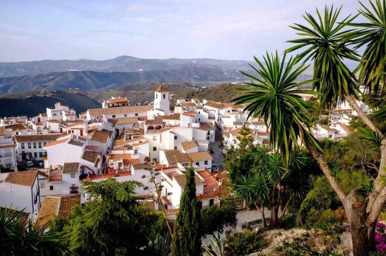 Canillas de Aceituno Encanto Guesthouse מראה חיצוני תמונה